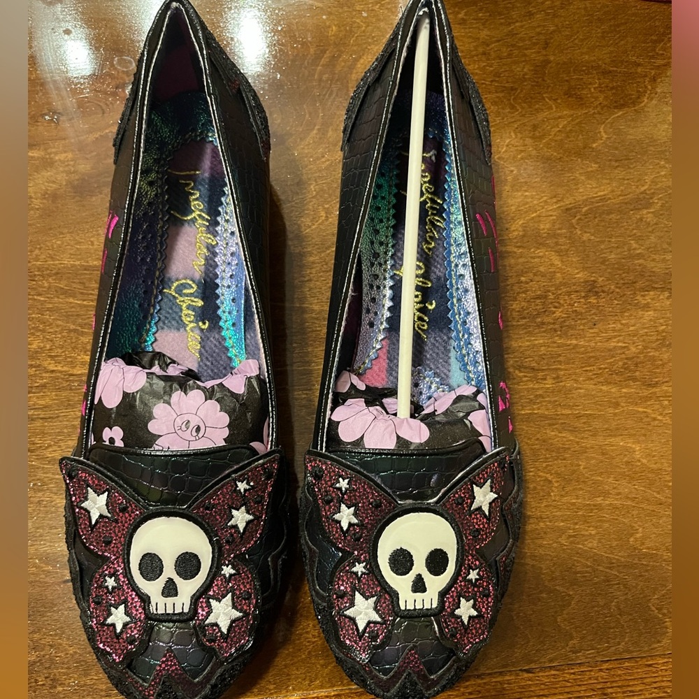 Irregular Choice “Deadly kiss” Halloween flats